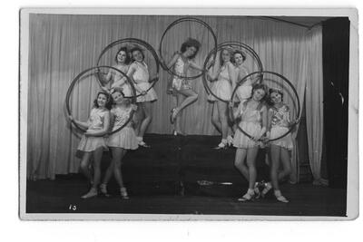 Jimmy Hadley Show 1940s Girl Dancers