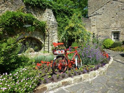 Tour de France 2014 Decorated bikes Cottages