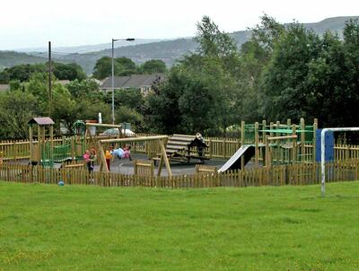 Silsden Road 2004 Playground