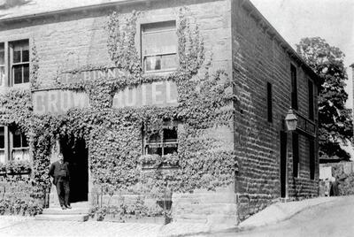 136 Main St The Crown 1920c