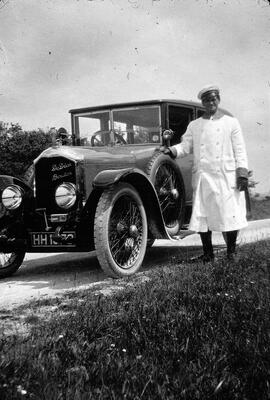 Roads 1926 Chauffeur