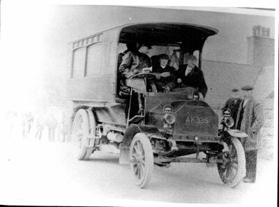 Roads 1910s Stirk bus
