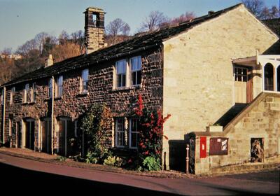 Low Mill 1991 - cottages 