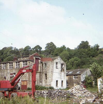 Mill_Low064Low Mill 1984 demolition